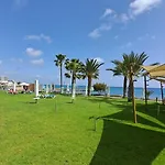 Dream House Steps From The Sea & Free Parking *