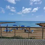 Dream House Steps From The Sea & Free Parking