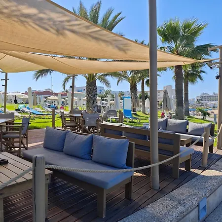 Dream House Steps From The Sea & Free Parking *