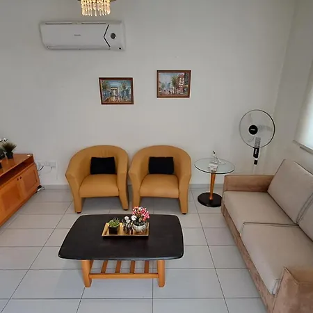 Dream House Steps From The Sea & Free Parking Протарас