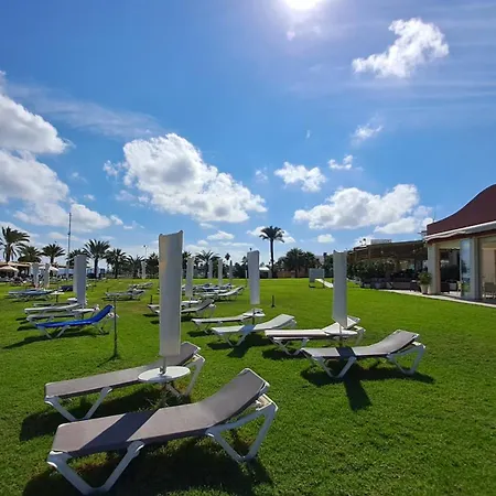 Dream House Steps From The Sea & Free Parking * Протарас