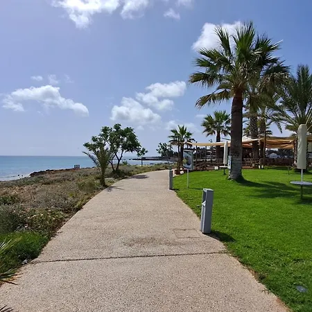 Holiday home Dream House Steps From The Sea & Free Parking *
