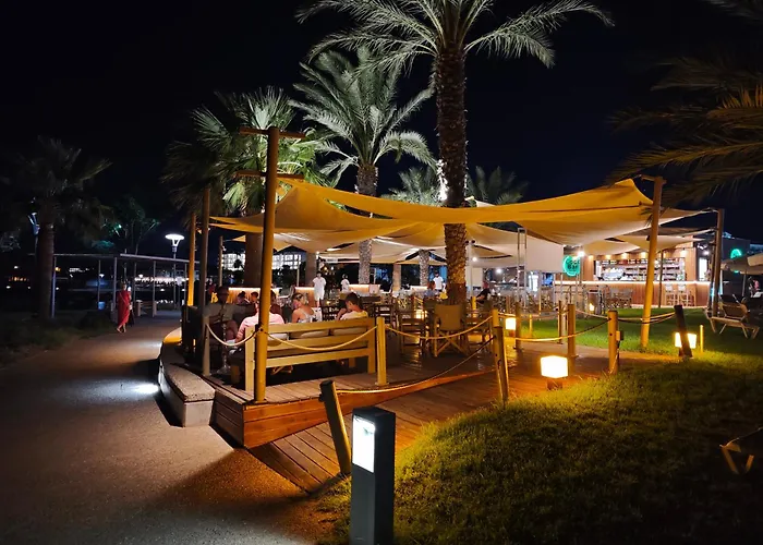 Dream House Steps From The Sea & Free Parking *