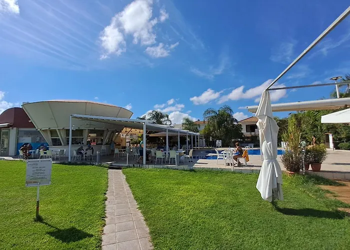 Prázdninový dům Dream House Steps From The Sea & Free Parking *