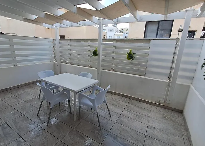 Dream House Steps From The Sea & Free Parking