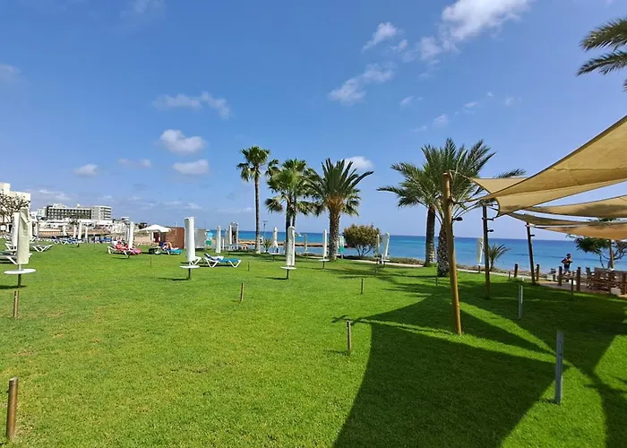 Dream House Steps From The Sea & Free Parking *