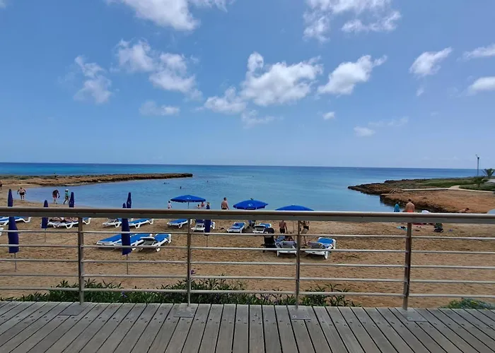 Dream House Steps From The Sea & Free Parking