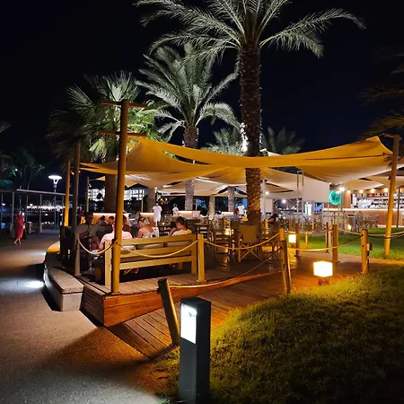 Dream House Steps From The Sea & Free Parking *