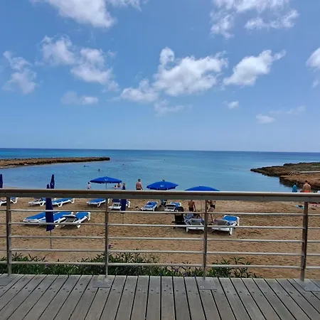 Dream House Steps From The Sea & Free Parking