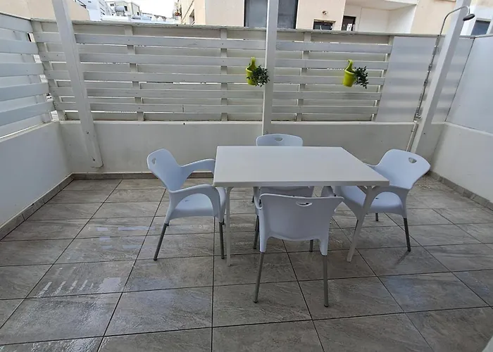 Hébergement de vacances Dream House Steps From The Sea & Free Parking *